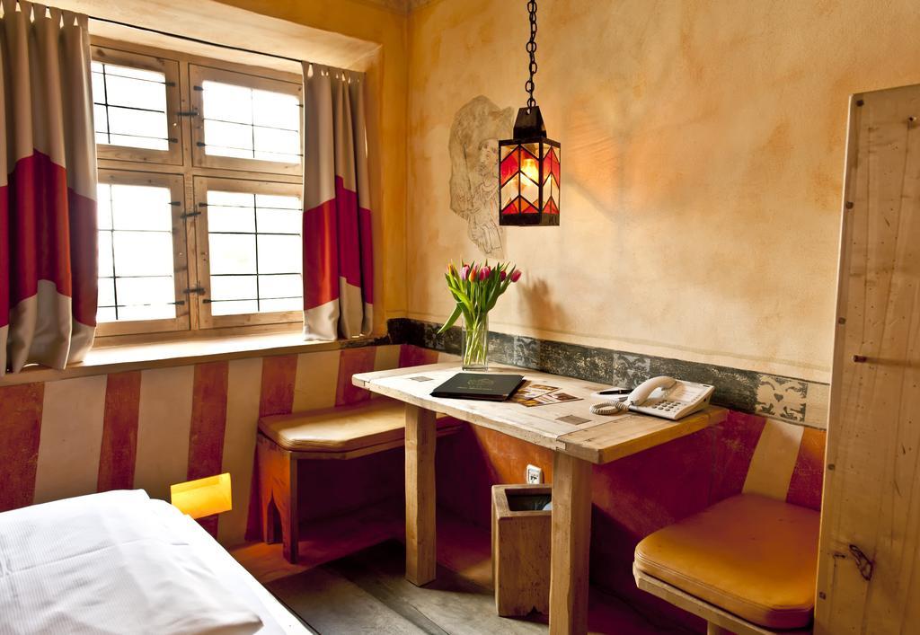 Hotel San Gabriele Rosenheim Dış mekan fotoğraf